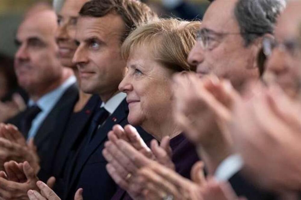 Makron i Merkel, Foto: Reuters