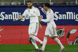 Real preletio Baskiju, Benzema ispred Puškaša