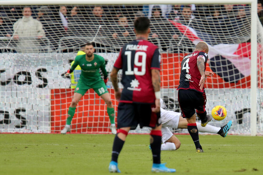 Naingolan postiže gol za 5:0, Foto: Beta/AP