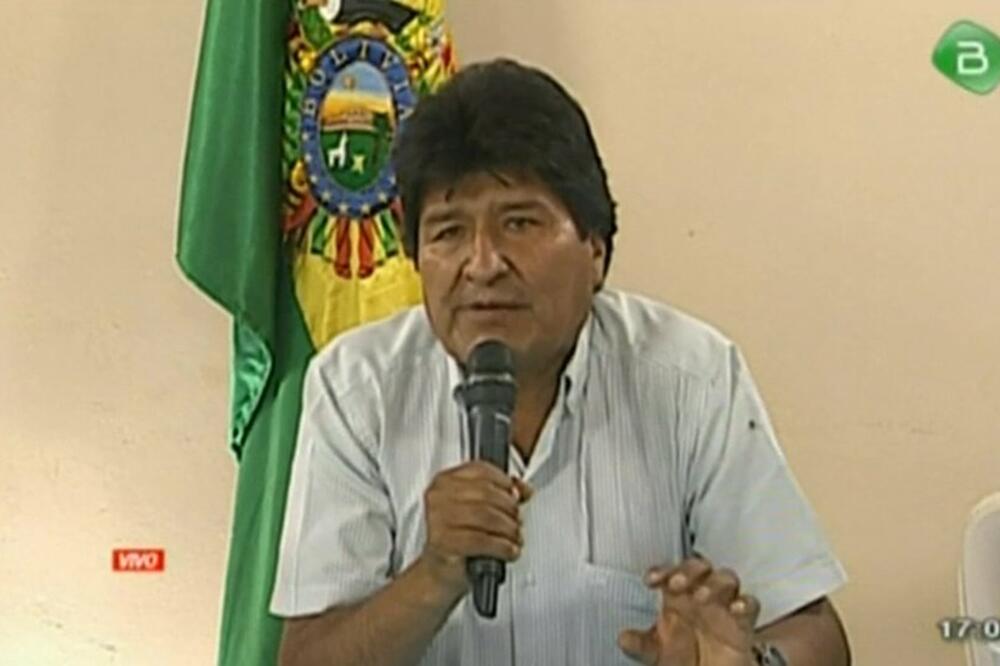 Morales je u televizijskom uključenju objavio ostavku, Foto: AFP