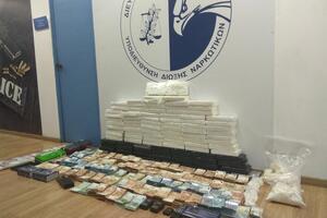 Crnogorski državljanin "pao" sa preko 100 kilograma kokaina u...