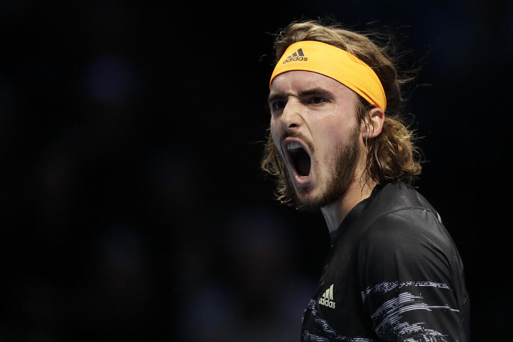 Cicipas na meču sa Medvedevom, Foto: AP