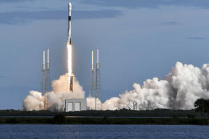 (VIDEO) SpaceX lansirao 60 satelita za superbrzi internet