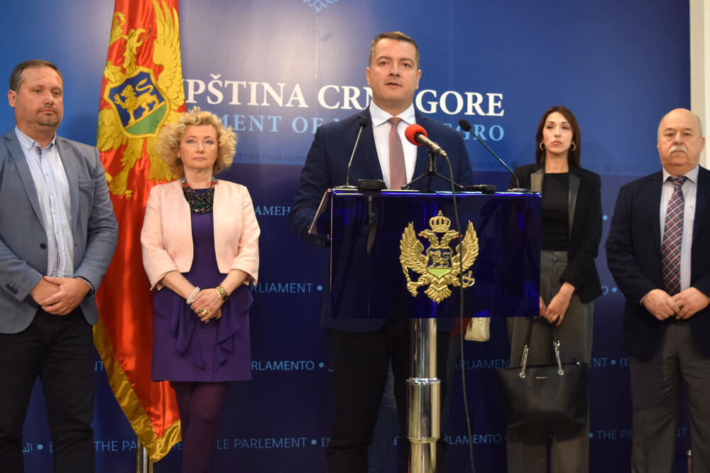 Funkcioneri HGI-a, Foto: Luka Zeković