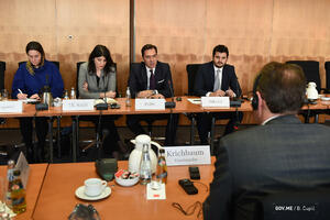 Pažin u Berlinu: Pristup Njemačke politici proširenja EU strog,...