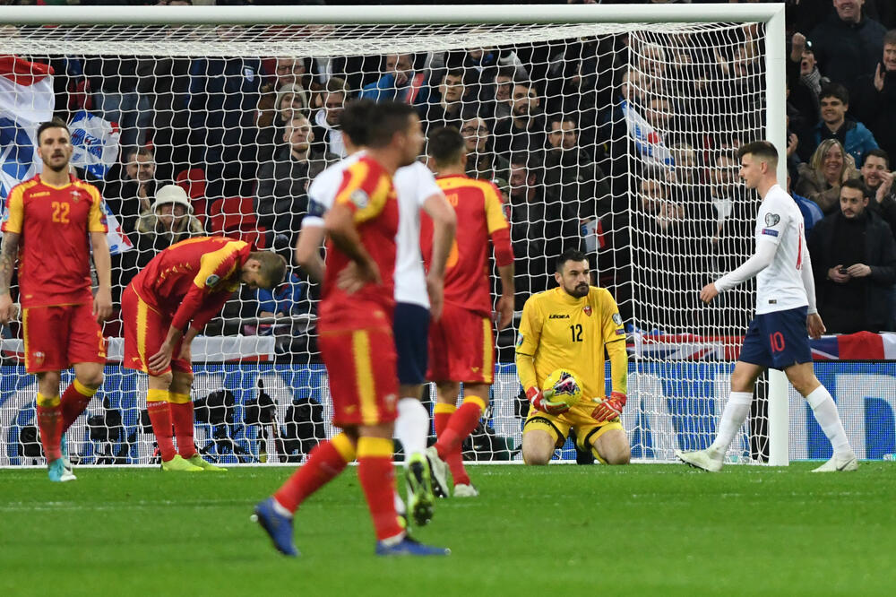 Sa meča Engleska - Crna Gora, Foto: SAVO PRELEVIC