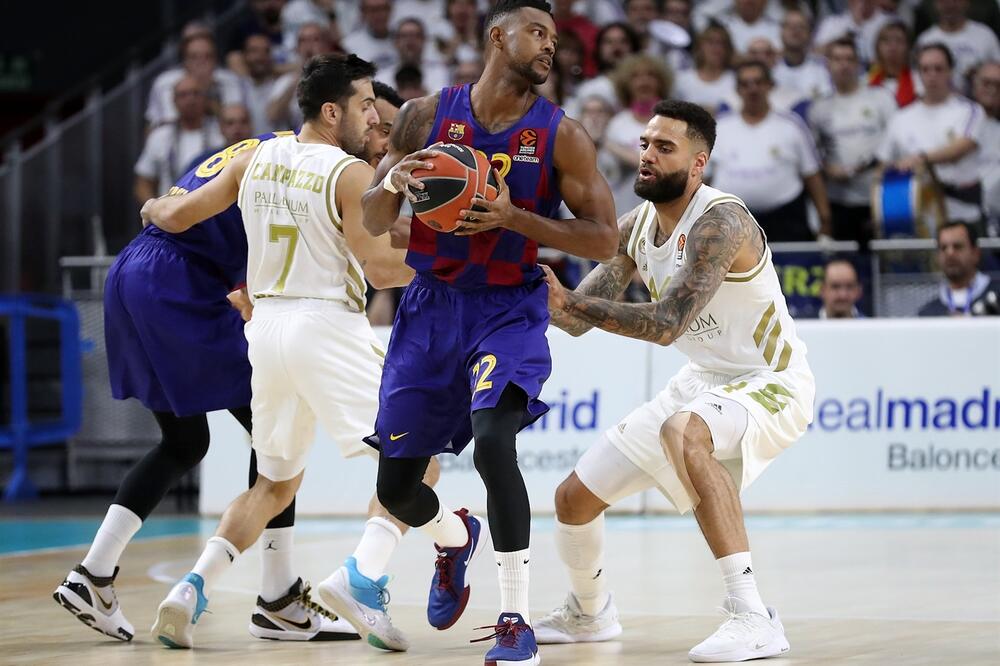 Sa meča Real - Barselona