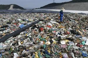 Smrdljiva bajka: Kineska mega-deponija već prepunjena - 25 godina...