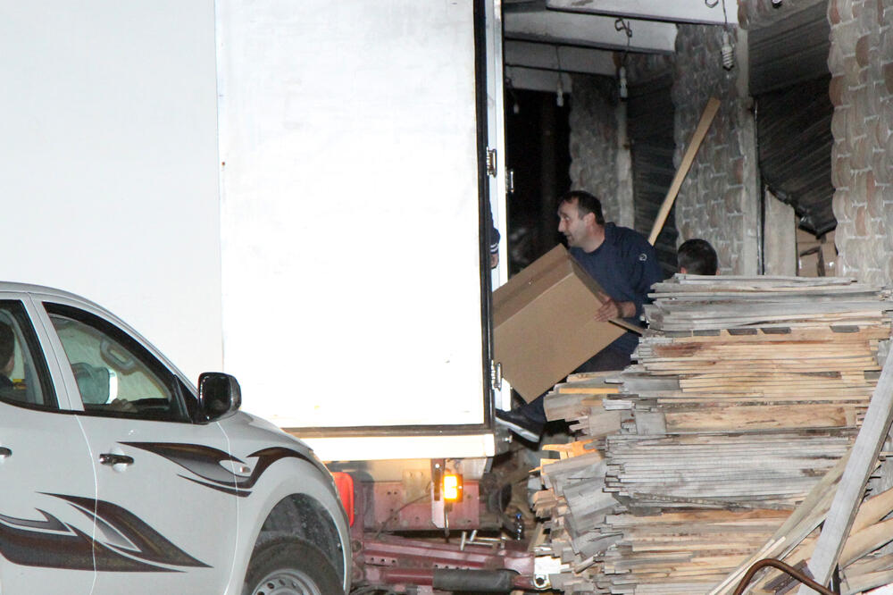 Zapljena cigareta bez akciznih markica (Arhiva), Foto: Filip Roganović