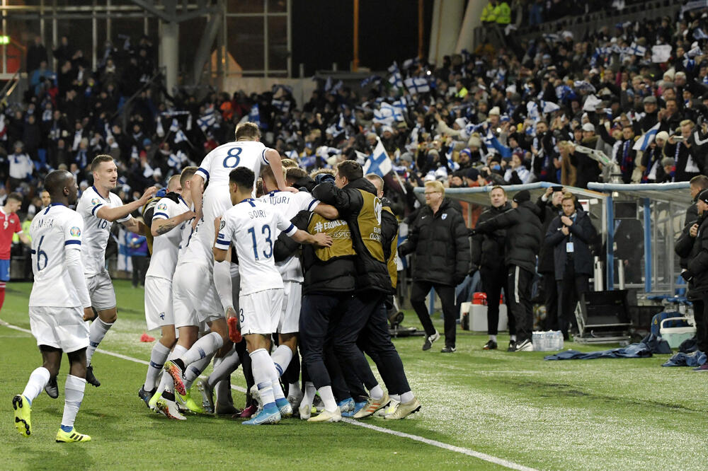 Slavlje Finaca, Foto: Reuters