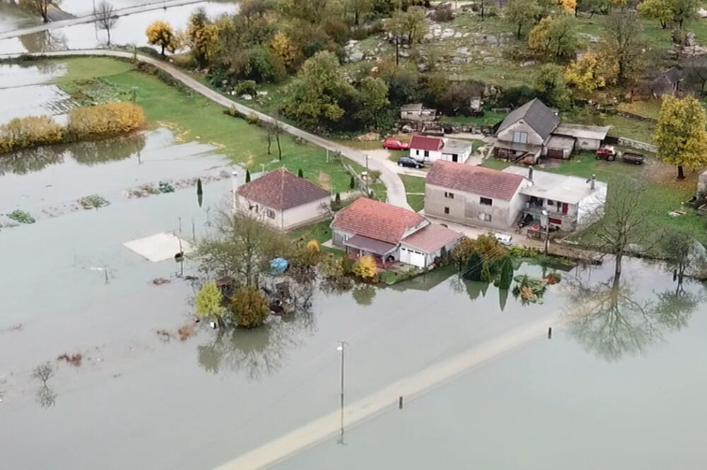Detalj iz Nikšića tokom prošlonedjeljnih poplava, Foto: Vladimir Stijepović