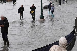 Mokro pismo iz Kotora