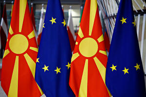 "Sjeverna Makedonija može da počne pregovore sa EU - ali Albanija...