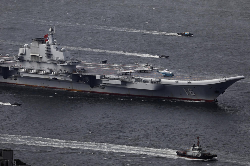 Kineski brod, Foto: AP