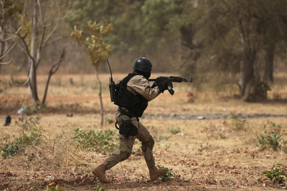 Vojnik vladinih snaga, Foto: Reuters