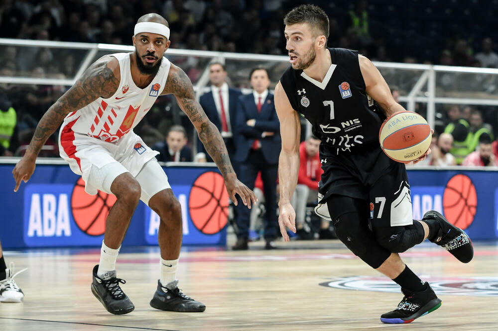 Nemanja Gordić na večerašnjoj utakmici, Foto: Partizan NIS