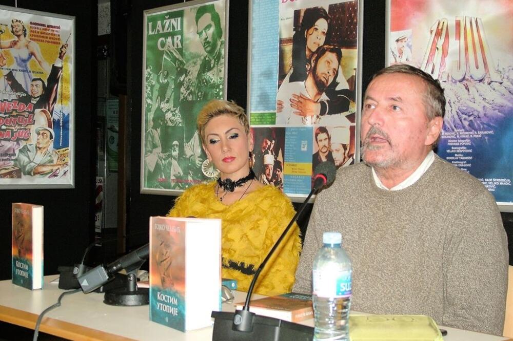 Sa promocije u Budvi - Foto: JU “Narodna biblioteka” Budva, Foto: JU Narodna biblioteka Budva