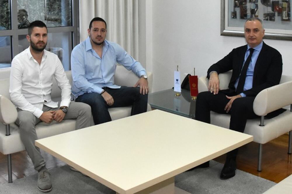 Sa sastanka, Foto: UCG