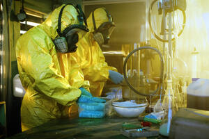 "Breaking bad" u pravom životu: Dvojica profesora hemije uhapšena...