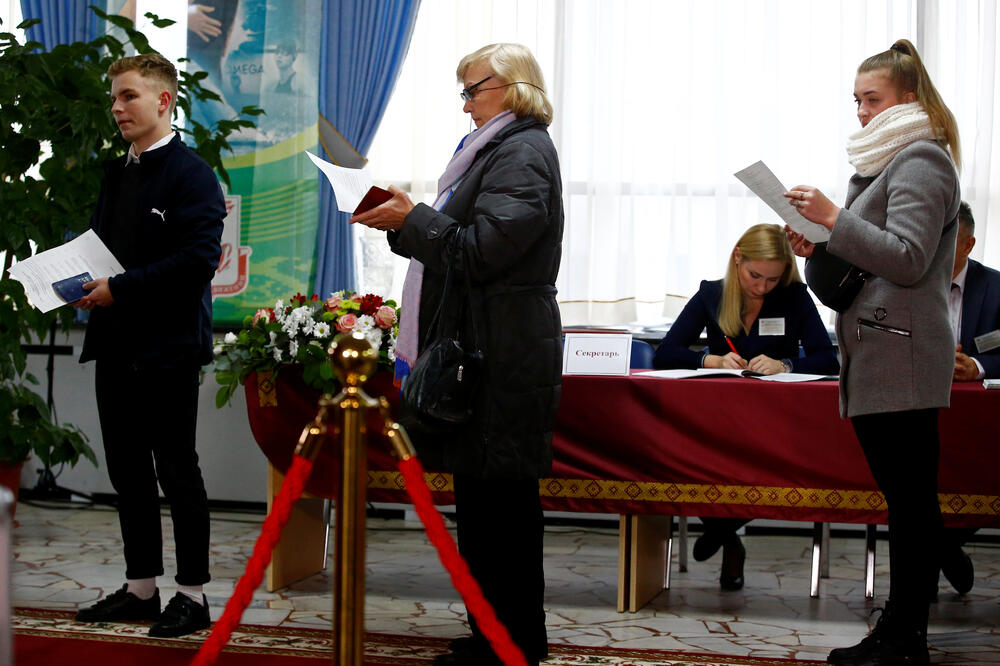 Detalj sa jednog od glasačkih mjesta, Foto: Reuters