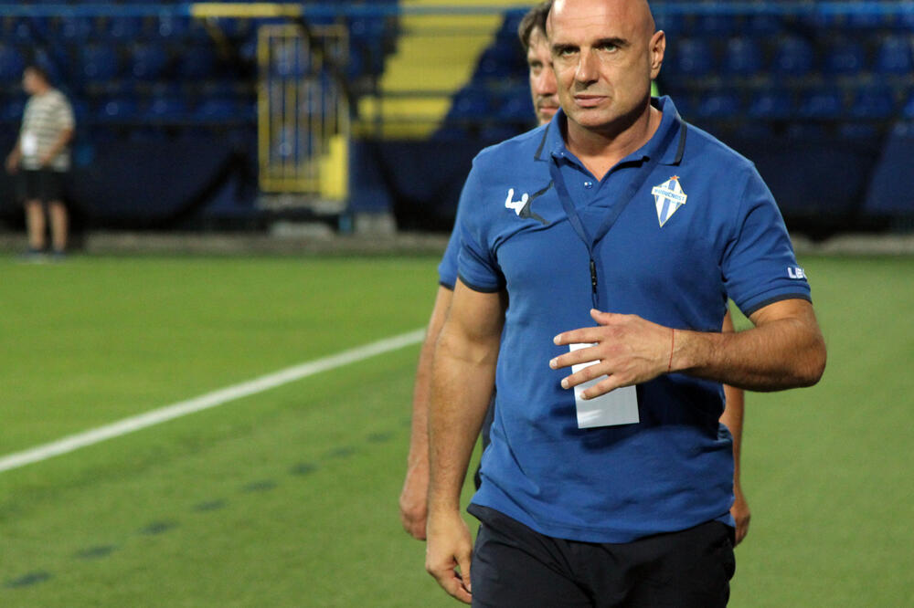 Zoran Govedarica dok je vodio Budućnost, Foto: Filip Roganović