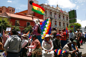 Bolivija: Demonstracije Moralesovih pristalica, Katolička crkva...