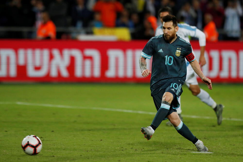 Mesi postiže gol za 2:2, Foto: REUTERS