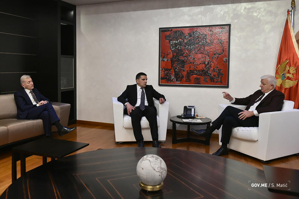 Marković na sastanku sa Kusovcem i Novoselom, Foto: Saša Matić