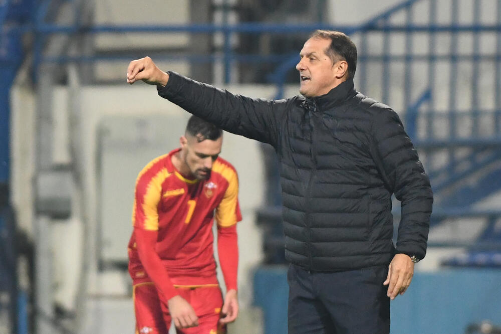 Faruk Hadžibegić, Foto: Savo Prelević