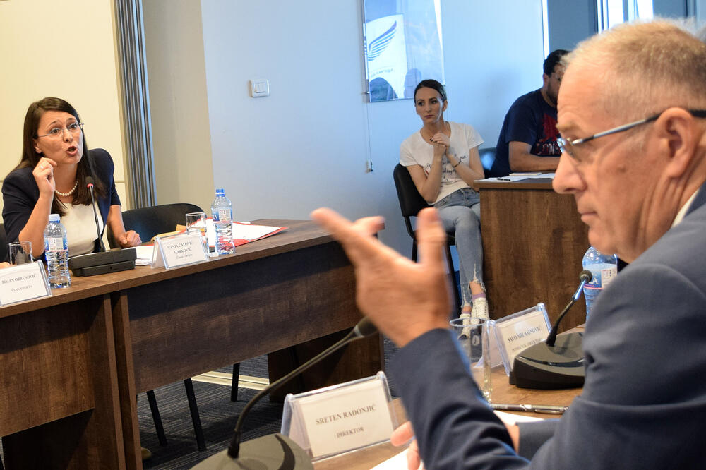 Sa jedne od sjednica prije njene smjene: Ćalović Marković i Radonjić, Foto: Luka Zeković