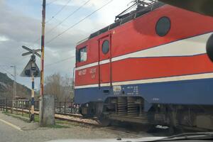 VIDEO iz Virpazara: Rampa podignuta, voz prolazi