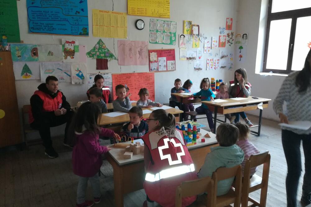 Volonteri Crvenog krsta posjetili mališane u vrtiću Sestre Radović, Foto: Dragana Šćepanović