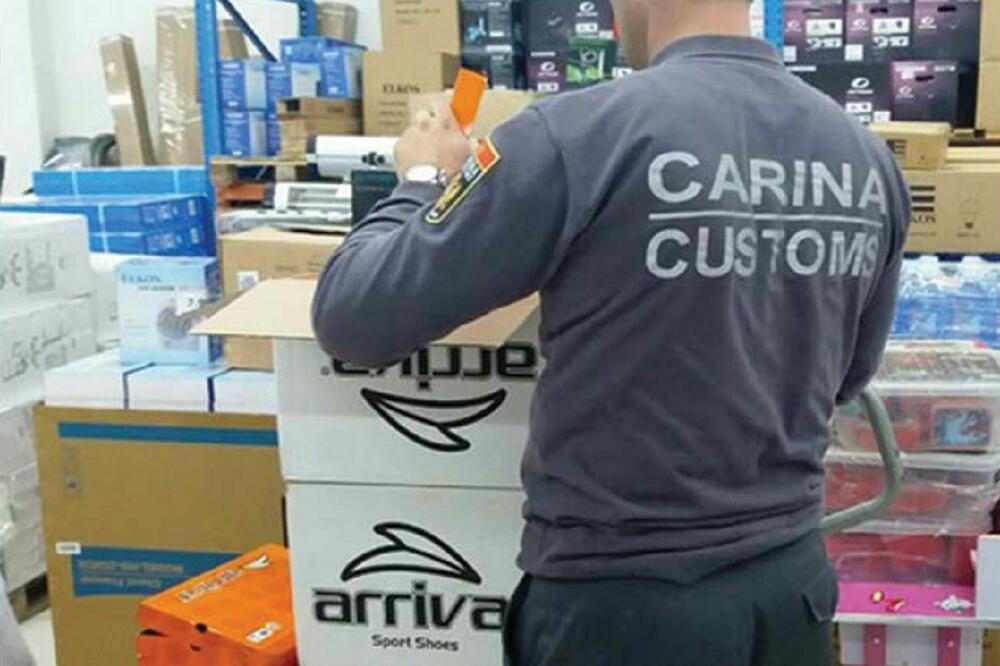 Carinici privremeno zadržavaju robu za koju sumnjaju da krši pravo intelektualne svojine, Foto: Glasnik PKCG
