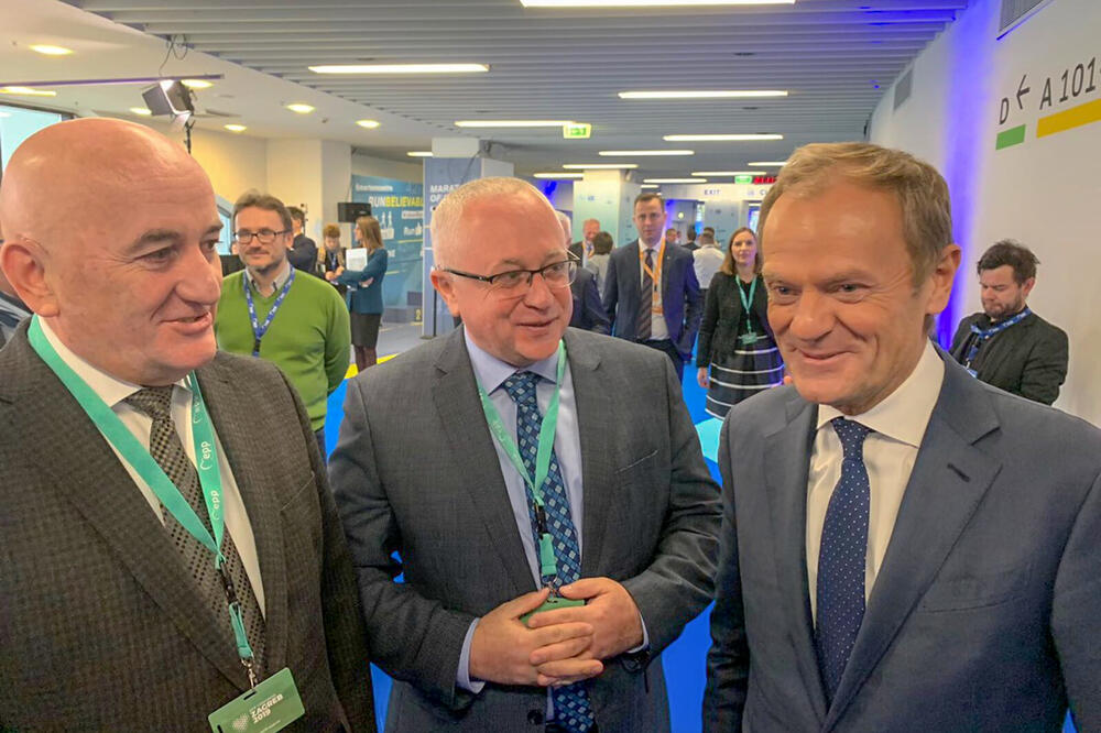 Nurković, Mustafić i Tusk, Foto: BS