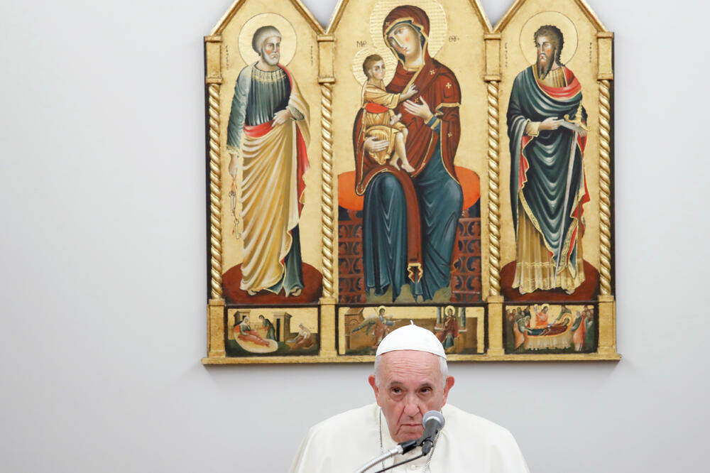 Papa u Tokiju, Foto: Reuters