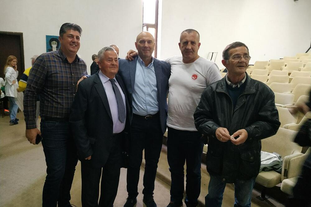 Carević dao krv, Foto: Vuk Lajović