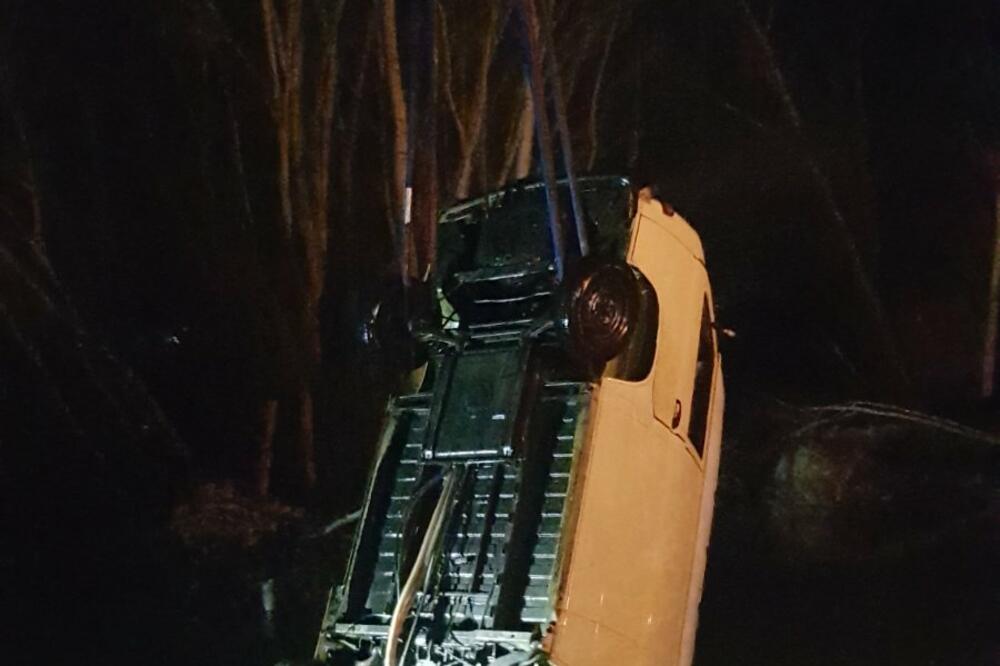 Vađenje kombija iz Morače, Foto: RC Bijela