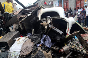 Avion pao na stambeno naselje u Kongu: Najmanje 27 poginulih