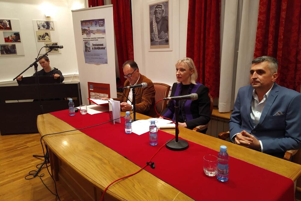 Sa promocije u Nikšiću, Foto: Svetlana Mandić