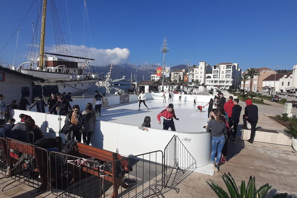 Danas na klizalištu na Pinima, Foto: Siniša Luković