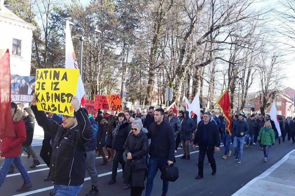 Sa jednog od protesta na Cetinju, Foto: URA