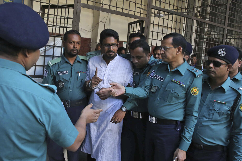 Vlada Bangladeša smatra da iza napada stoji lokalna organizacija Jumatul Mudžahedin Bangladeš, Foto: AP