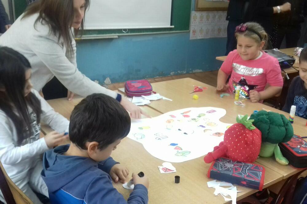 Program podrazumijeva besplatnu podjelu proizvoda djeci tokom školske godine, Foto: Jadranka Ćetković