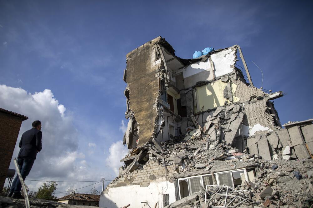 Posljedice jučerašnjeg zemljotresa, Foto: AP