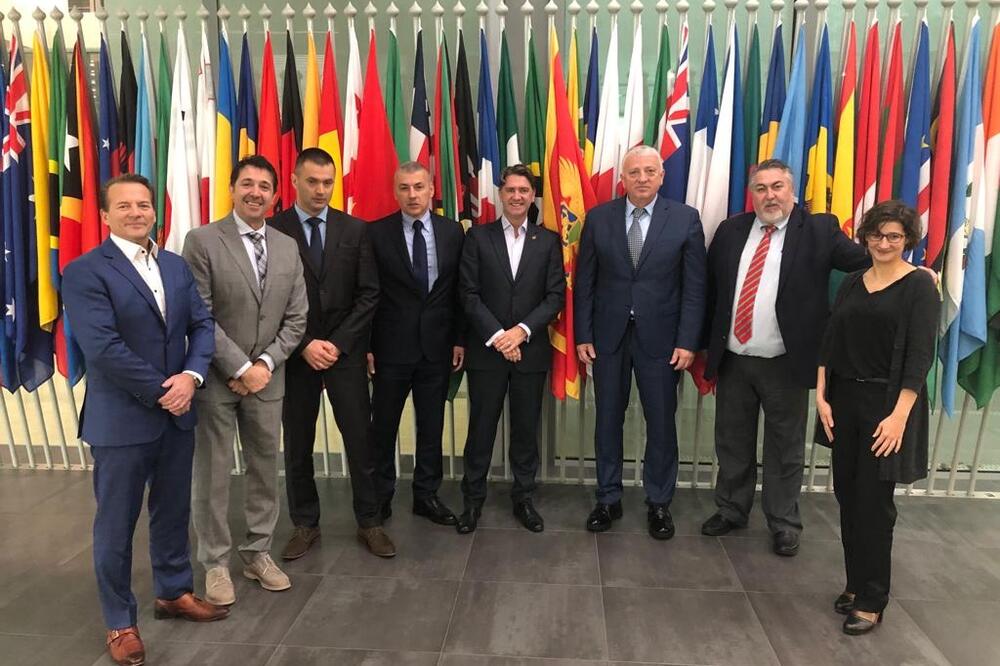 Lazović u Hagu, Foto: Twitter