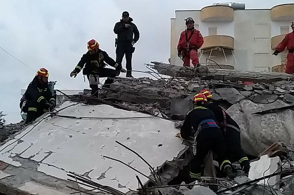 Tivatski spasioci u Albaniji, Foto: SZS Tivat