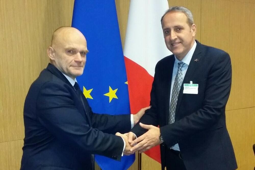 Popović u Francuskoj, Foto: LPCG