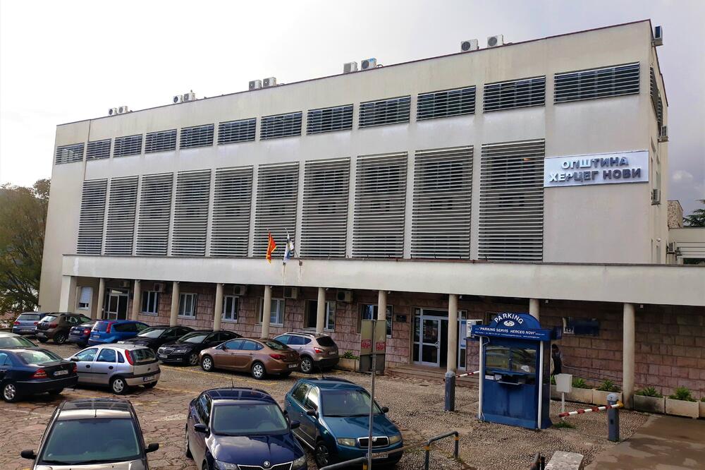 Zgrada Opštine Herceg Novi, Foto: Opština Herceg Novi