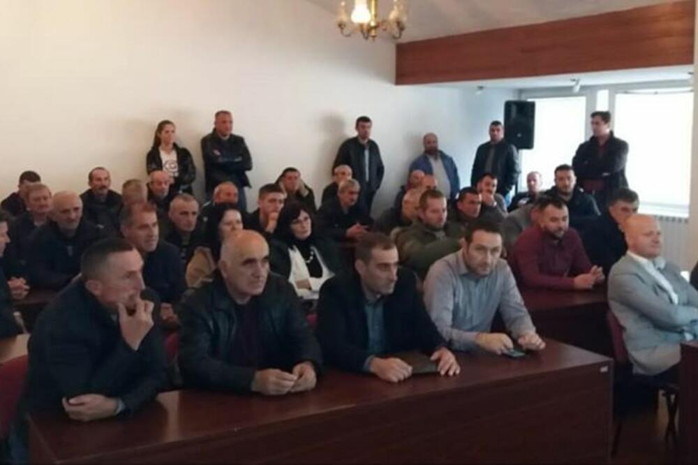 Sa sjednice, Foto: SNP