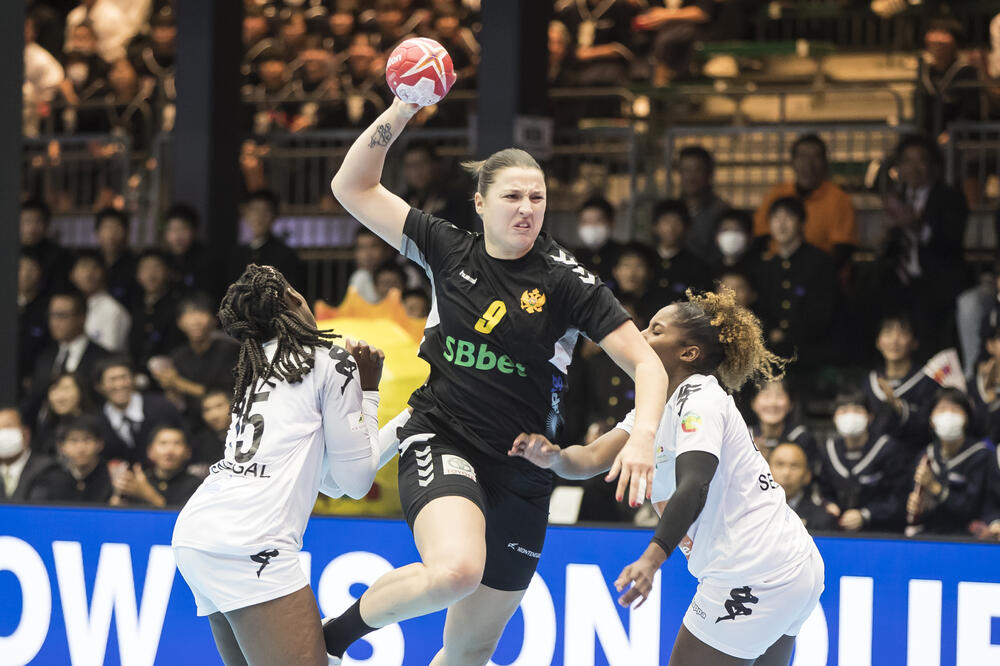 Đurđina Jauković na današnjoj utakmici, Foto: Aniko Kovacs/IHF